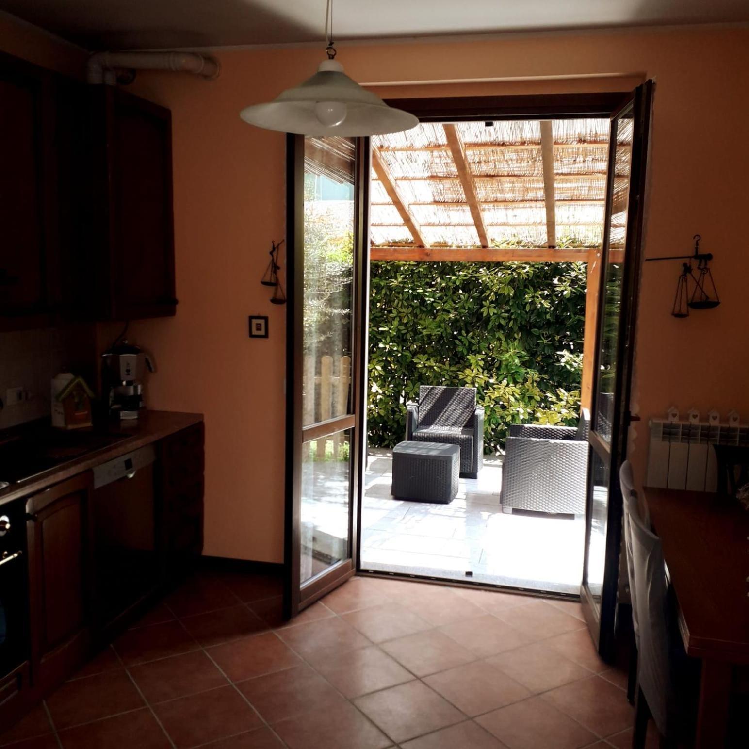 Beb Ulivo Bed and Breakfast Santa Giuletta Exteriör bild